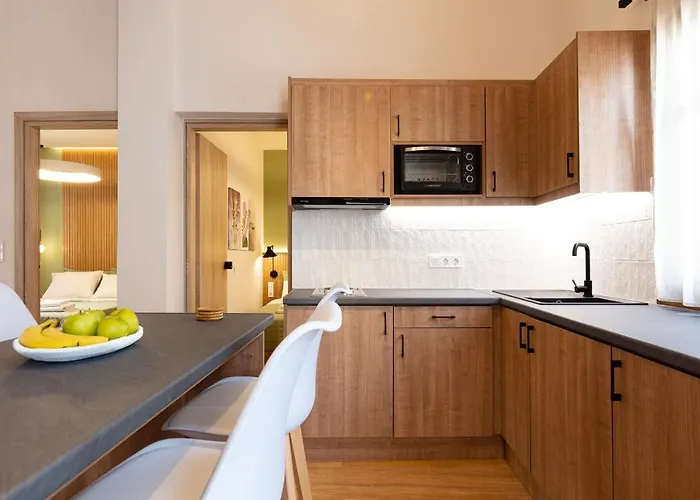 Lilys Apartments