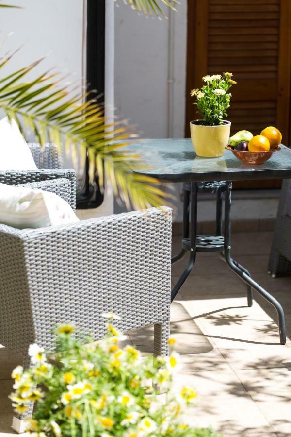 Daire Lilys Apartments Resmo